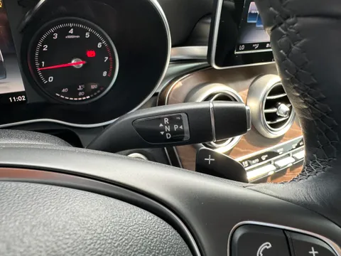 Mercedes-Benz Mercedes-Benz GLC
