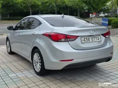 Hyundai Elantra (Avante)