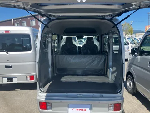 Mitsubishi Minicab Van