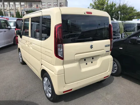 Suzuki Spacia