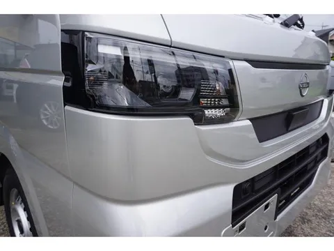 Nissan Clipper Truck