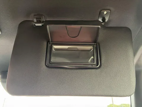 Toyota Pixis Mega