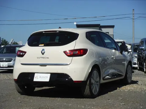 Renault Lutecia