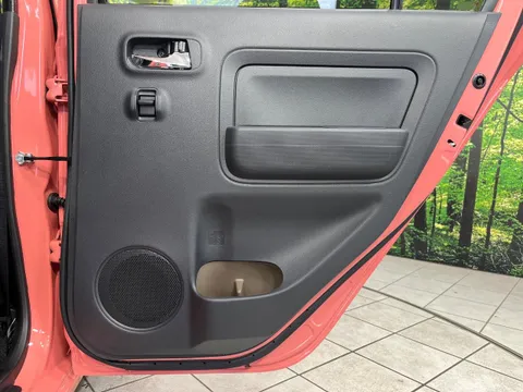 Daihatsu Mira Tocot