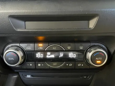 Mazda Axela Sport