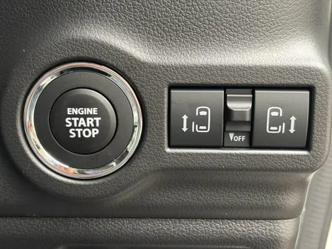 Suzuki Spacia Gear