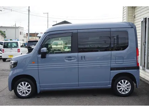 Honda N-VAN Plus Style