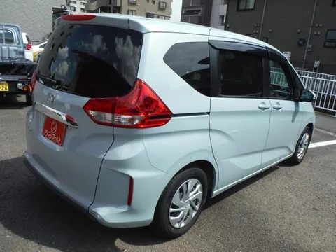 Honda Freed Plus