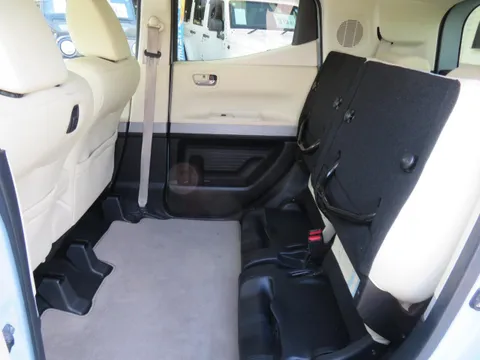 Honda N-BOX Slash