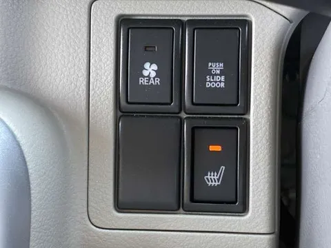 Nissan Clipper Rio