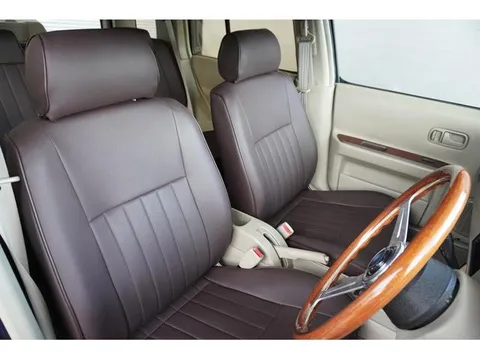 Nissan Rasheen