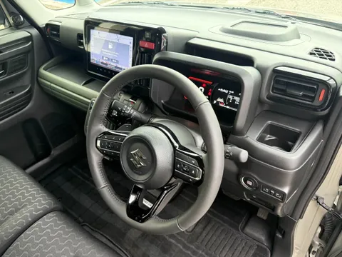 Suzuki Spacia Gear