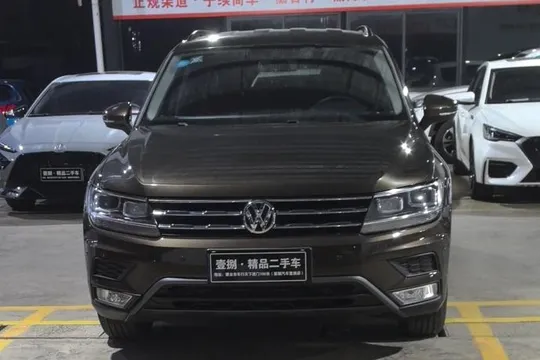 Volkswagen Tiguan L