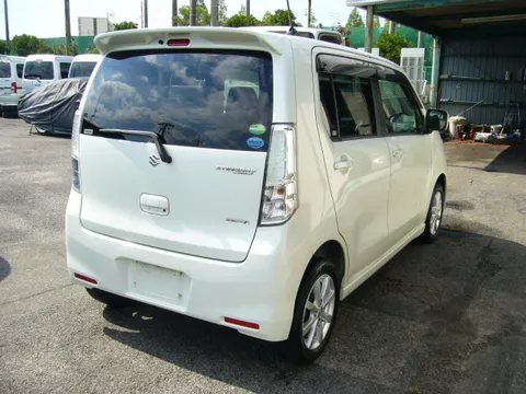Suzuki Wagon R Stingray
