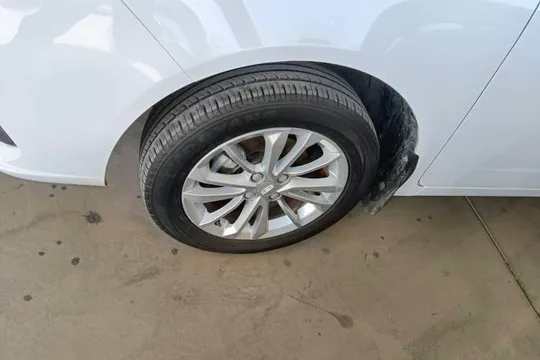 Geely Vision
