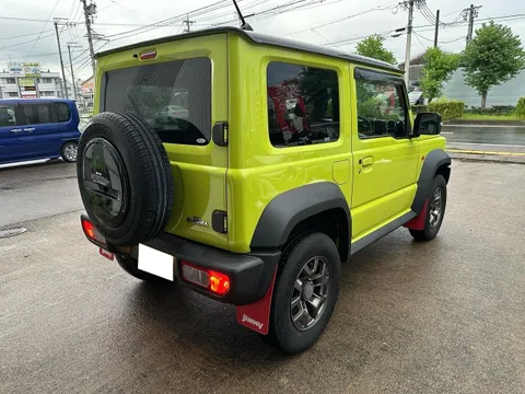 Suzuki Jimny Sierra