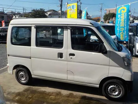Daihatsu Hijet Cargo