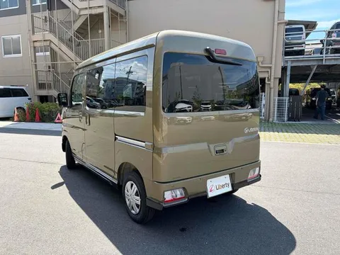 Daihatsu Atrai
