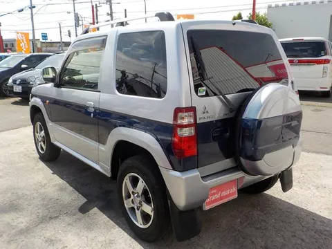 Mitsubishi Pajero Mini