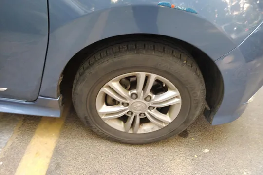 Maxus G10