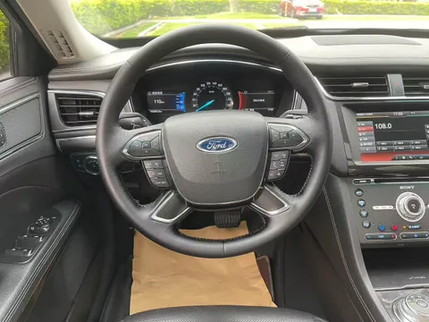 Ford Taurus
