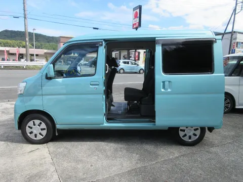 Subaru Sambar Van