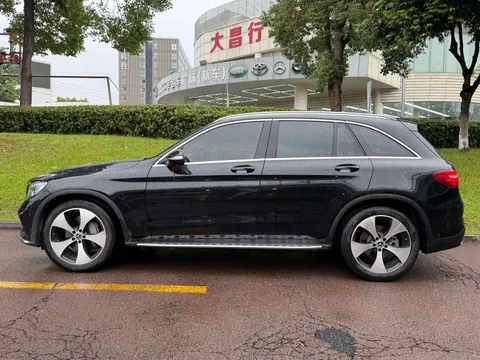 Mercedes-Benz Mercedes-Benz GLC