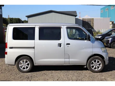 Toyota TownAce Van