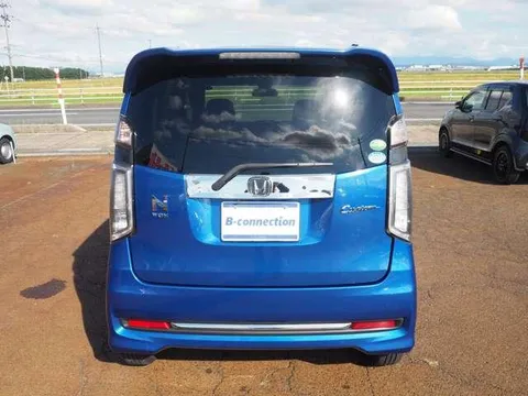 Honda N-WGN Custom