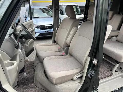 Nissan Clipper Rio