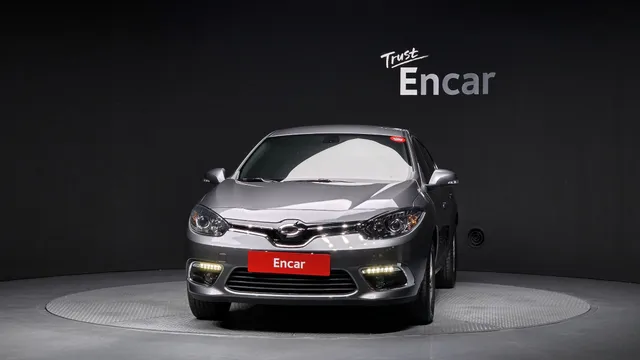 Renault SM3