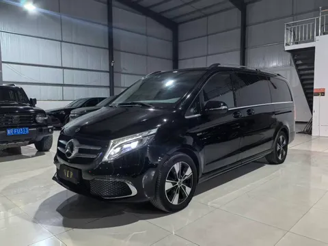 Mercedes-Benz V-Class
