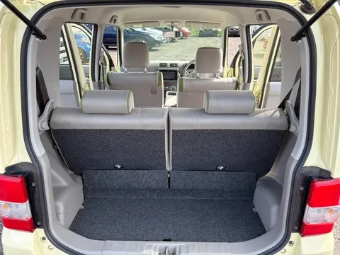 Toyota Pixis Space