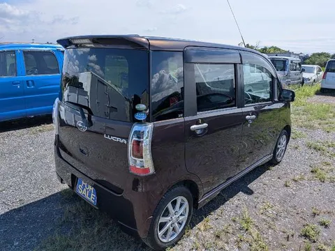 Subaru Lucra