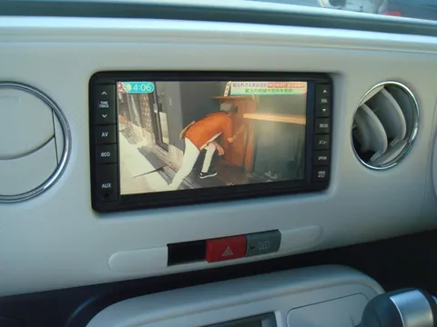 Daihatsu Mira Cocoa