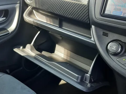 Toyota Yaris (Vitz)