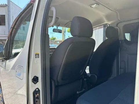 Nissan Vanette