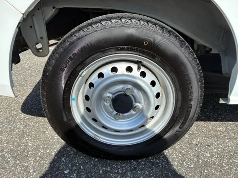 Mitsubishi Minicab Van