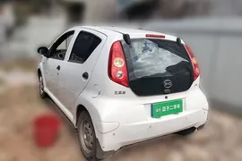 BYD F0