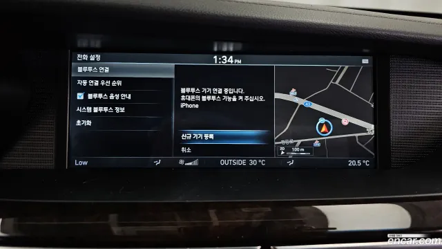 Genesis G90 (EQ900)