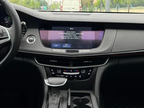 Cadillac CT6