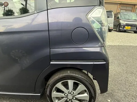 Mitsubishi eK Space Custom