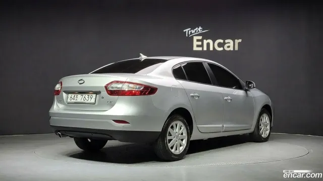 Renault SM3