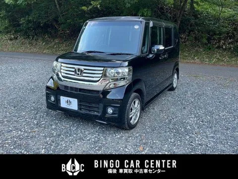 Honda N-BOX Custom