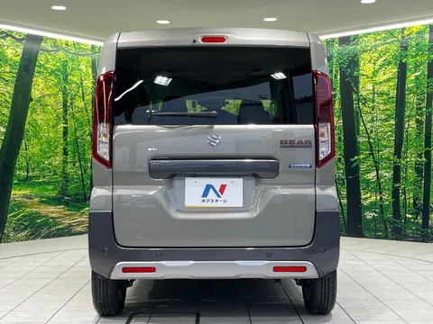 Suzuki Spacia Gear