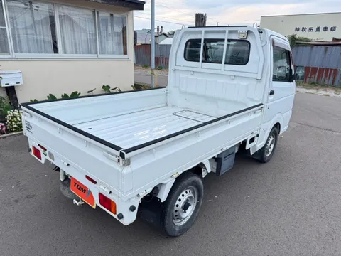 Nissan Clipper Truck
