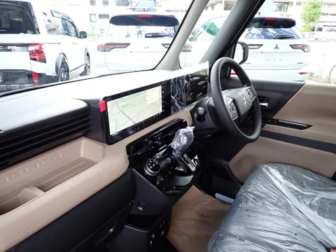Mitsubishi Delica Mini