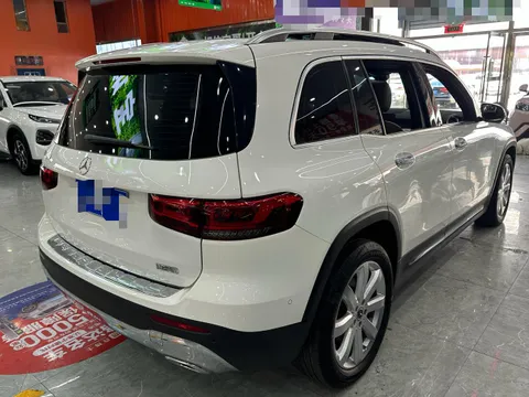 Mercedes-Benz Mercedes-Benz GLB