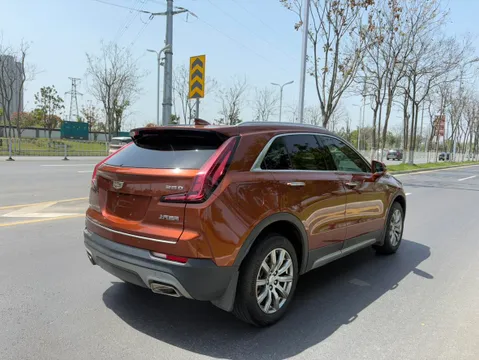 Cadillac XT4