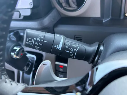 Honda N-BOX Joy